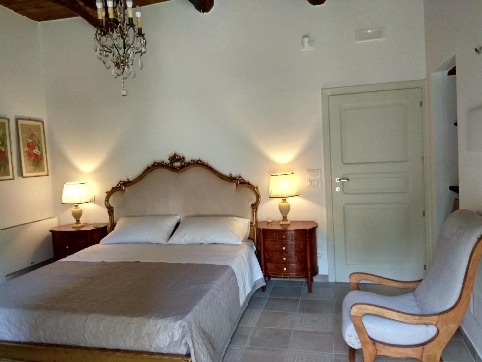 Palazzo Cantarella Stella Cilento Cameră foto